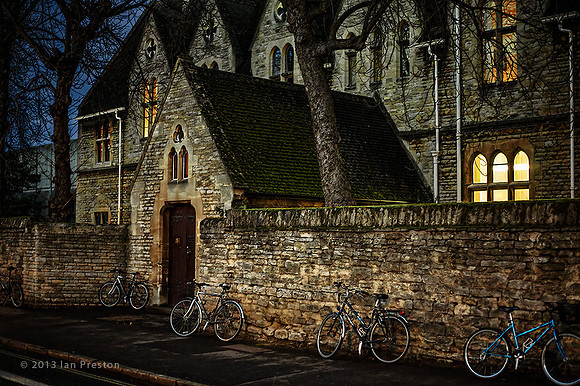 St. Antony's College, Oxford